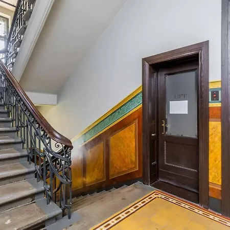 Apartamento In The City Center!